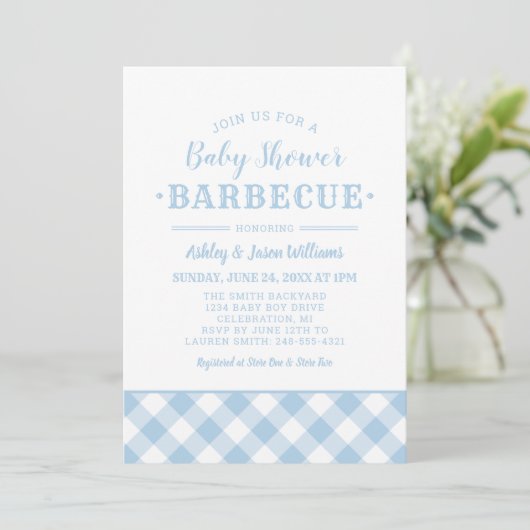Baby Shower GRILLEN Pale Blue Gingham Kariert Einladung (Stehend Vorderseite)