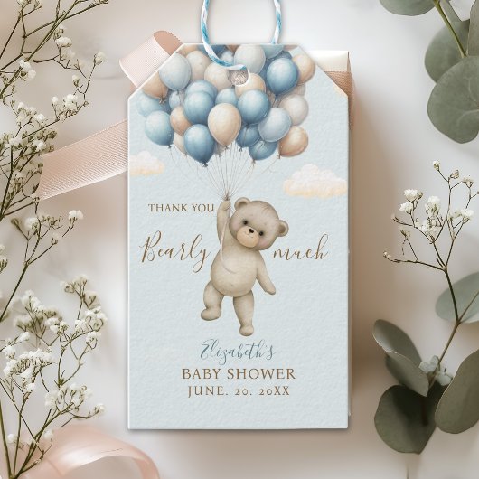 Baby Shower – “We Can Bearly Wait” Bear with ballo Geschenkanhänger