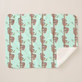 Baby Sloths am Baummuster hängen Sherpadecke (Vorderseite (Horizontal))