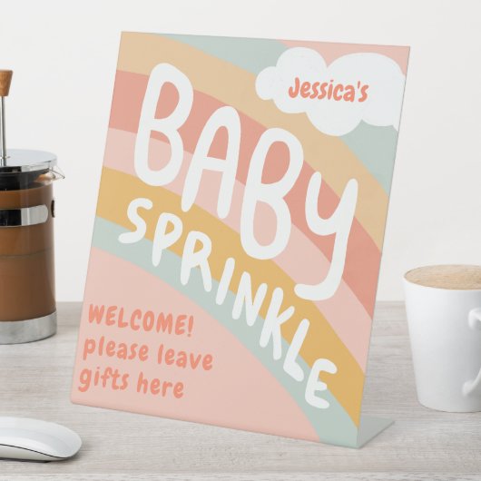 BABY SPRINKLE Niedliche Wolken Regenbogenregen Cus Sockelschild (In Situ)