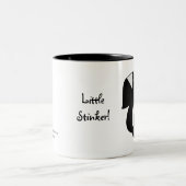 Baby-Stinktier-Tasse Zweifarbige Tasse (Mittel)