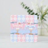 Baby Storks for Baby Gender Reveal Einladung (Stehend Vorderseite)