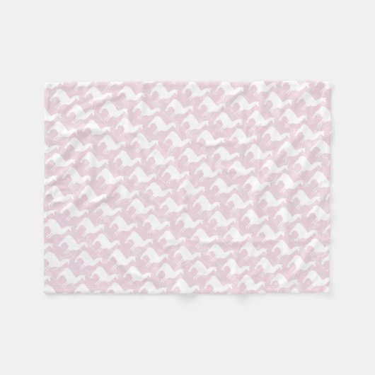Baby Swaddle Pink White Lama and Arrow Pattern Fleecedecke (Vorderseite (Horizontal))