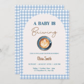 Baby wird Coffee Baby Shower Blue Gingham zubereit Einladung (Vorne/Hinten)