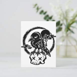 Baby Yatagarasu (Dreibeinige Krähe) auf Totenkopf Postkarte