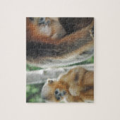 Babyaffe mit seiner Mutter Puzzle (Vertikal)