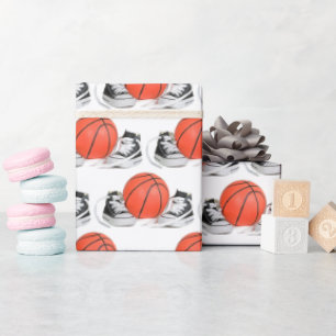 Babybettchen mit Basketball Geschenkpapier