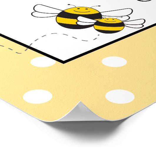 Babybettwäsche und Handtücher werden gestellt Poster (Ecke)