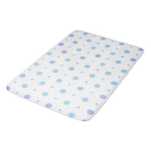 babyblau und pastellblau gepunktet badematte