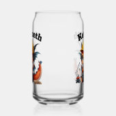 Babydrache in einem harten Hut baut einen Turm Dosenglas (Rechts)