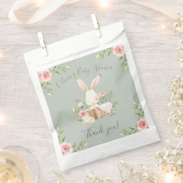 Babydusche auf dem Sage Green Bunny Rabbit Geschenktütchen