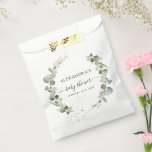 Babydusche Eucalyptus Greenery Boho Rustic Geschenktütchen<br><div class="desc">Mit unserem Baby Shower Greenery Elegant Watercolor Boho Paper Fevor Bags stärken Sie den Charme Ihrer Babydusche. Diese Taschen sind die perfekte Mischung aus Naturschönheit und böhmischer Eleganz, die Ihren Feiern eine Touch von Eleganz verleihen und gleichzeitig Ihren Gästen einen angenehmen Empfang bereiten. Jede Gefälligkeitstasche in dieser Kollektion präsentiert zarte...</div>