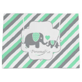 Babydusche mit weißem, grünem und grauem Streifen Große Geschenktüte (Vorderseite)