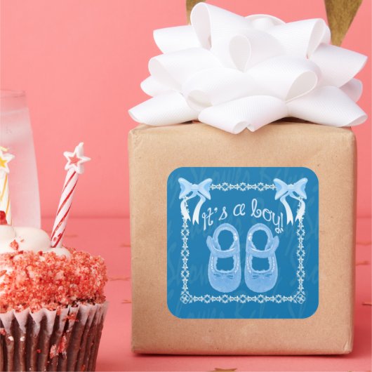 Babyduschjunge mit blauem Quadrat Quadratischer Aufkleber (Party)