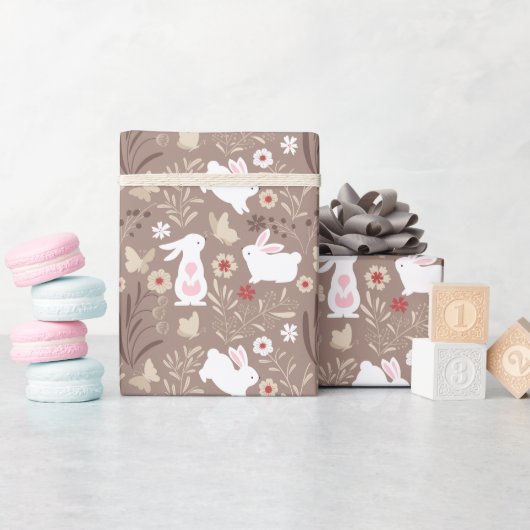 Babyduschkaninchen in Braun Geschenkpapier (Babyparty)