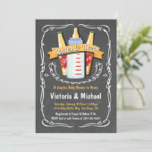 Babyflaschen und Bier Babydusche Einladung (Stehend Vorderseite)