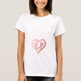 Babyfüße und Herz gestrichen T-Shirt
