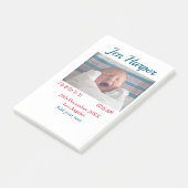 BabyGeburtsdaten geben das Datum des Namens an. Post-it Klebezettel (angewinkelt)