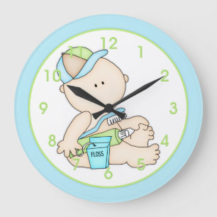 Babyjunge mit Zahnbürste und Zahnbürste Große Wanduhr