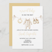 Babykleidung Geschlechtsneutrale Babydusche Einladung (Vorne/Hinten)