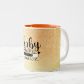 Babyladung Bitte warten Tasse (VorderseiteRechts)