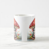 Babymäuse unter Mushroom Umbrella Kaffeetasse (Mittel)