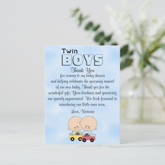 Babyparty-Doppeljungen Postkarte (Stehend Vorderseite)