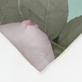 Babyrosa-Rosen mit Salbeigrünen Blättern Fleecedecke (Ecke)