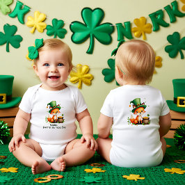 Baby's 1. St. Patrick's Day, Kleeblatt Kuscheln Baby Strampler