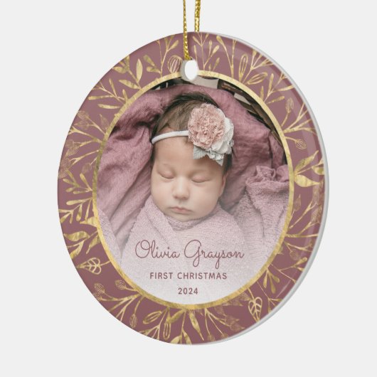 Babys 1. Weihnachtsfest Foto Dusty Rose Gold Round Keramik Ornament (Links)