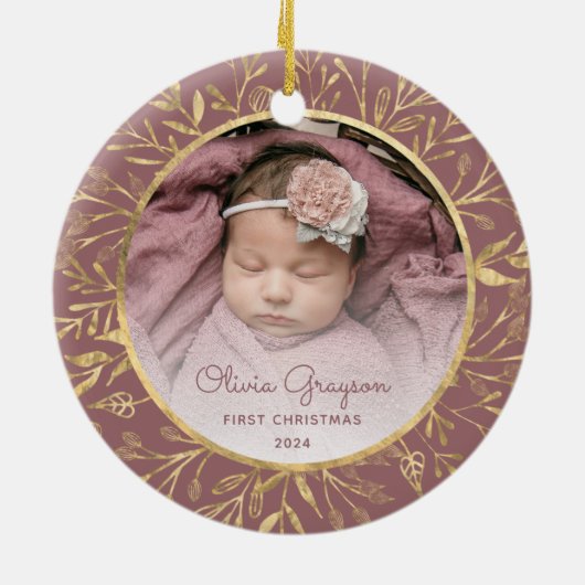 Babys 1. Weihnachtsfest Foto Dusty Rose Gold Round Keramik Ornament (Hinten)