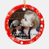 Baby's 1st Christmas Photo with Pet Red Snowflakes Keramik Ornament (Vorne)