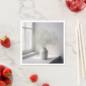 Baby's Breath Bouquet In White Vase Serviette (Beispiel)