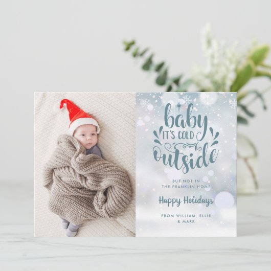 Baby's Cold Outdoor Boy Winter Holiday Birth Ankündigung (Stehend Vorderseite)