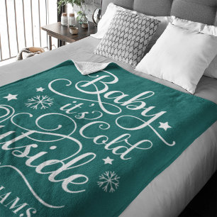 Baby's Cold Outdoor Green Script Family Holiday Fleecedecke