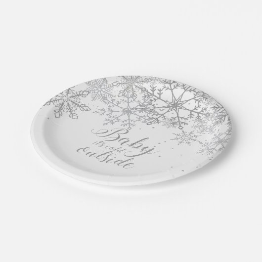 Baby's Cold Outside Baby Showe Silver Pappteller (Schrägansicht)
