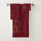 Baby's Cold Outside Golden Snowflakes Badhandtuch Set (Insitu)