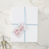 Baby's Cold Outside handgeschriebene rote Schrift Geschenkanhänger (Mit Garn)