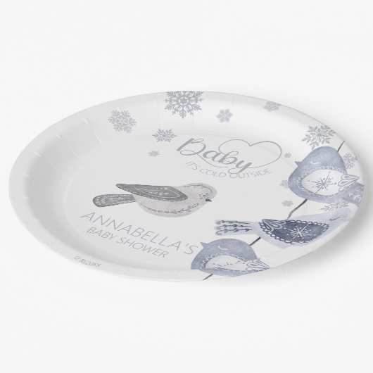 Baby's Cold Outside Nordic Winter Baby Shower Pappteller (Schrägansicht)
