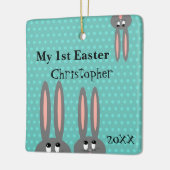 Babys erstes Osterhasen-personalisiertes Keramikornament (Links)