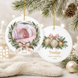 Baby's erstes Weihnachts-Blush-Foto Keramik Ornament