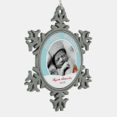 Babys erstes Weihnachtsfest-Foto Schneeflocken Zinn-Ornament (Links)