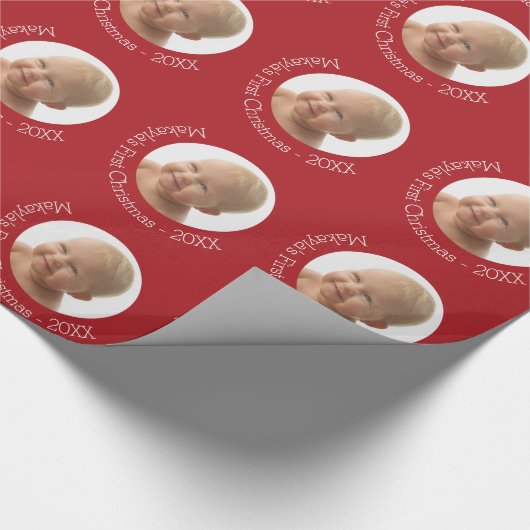 Baby's First Christmas Foto Individuelle Name Year Geschenkpapier (Ecke)