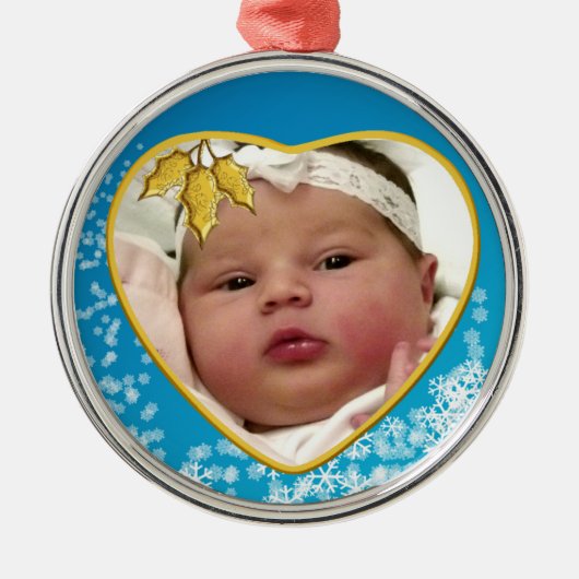 Baby's First Christmas Heirloom Heart Ornament Aus Metall (Vorne)