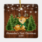 Baby's First Christmas Lights Deer Green Bow Keramikornament (Vorderseite)