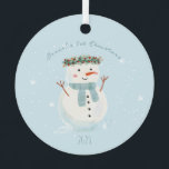 Baby's First Christmas Niedlich Snowman and Snowfl Ornament Aus Metall<br><div class="desc">🎄 Karo aus unserem herzerwärmenden Weihnachtsschmuck-Design, das einen handbemalten Aquarellschneemann inmitten eines Tanzes sanfter Schneeflocken wunderbar hervorhebt. Es gibt einen gemütlichen Koch, in dem Sie sich mit dem Namen Ihres Babyjungen personalisieren und ein geliebtes Foto vorstellen können. Es ist das quintessenzielle Memento für die erste festliche Saison Ihres Kleinen oder...</div>