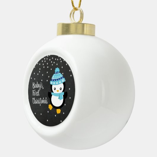 Baby's First Christmas Pinguin Chalkboard Keramik Kugel-Ornament (Rechts)
