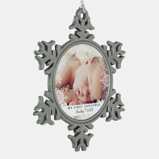 Baby's First Christmas White Silver Glitzer Schneeflocken Zinn-Ornament (Links)