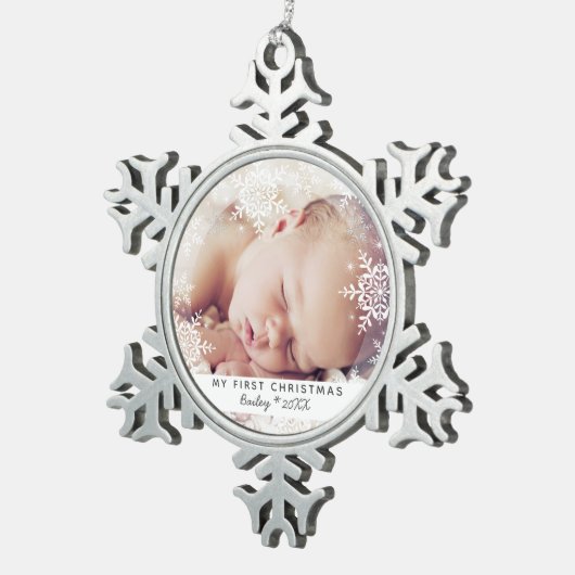 Baby's First Christmas White Silver Glitzer Schneeflocken Zinn-Ornament (Rechts)