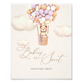 Babys sind süß Bitte nehmen Sie eine Leckerei Unte Fotodruck